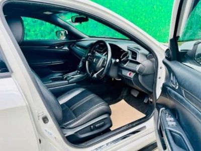 Honda Civic FK 1.5 RS Turbo Hatchback A/T ปี 2017 รูปที่ 7